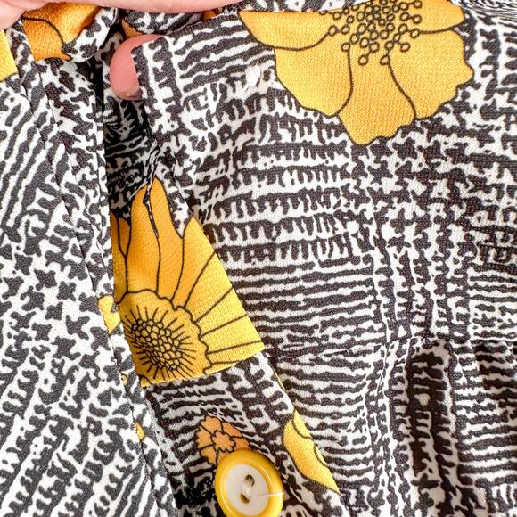 Vintage 1970s By David Smith Blouse and Skirt Sunflower Two Piece Outfit - Picture 8 of 8